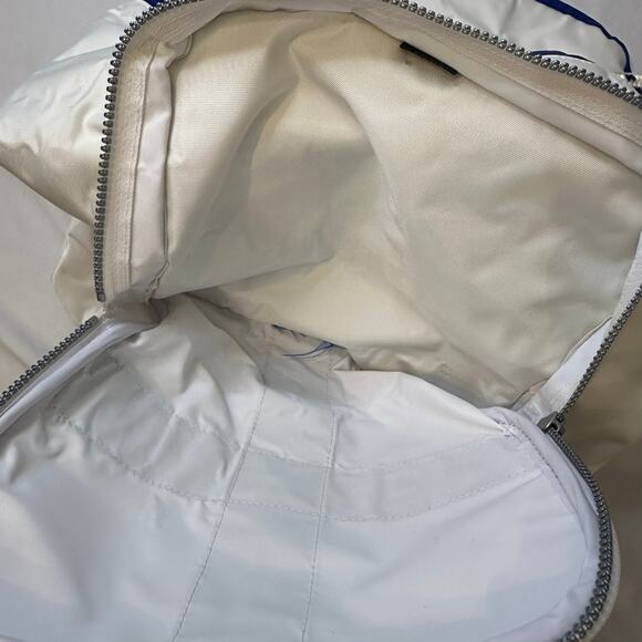 Vintage Tommy Hilfiger Backpack Drawstring 1990s/Y2K Gold Logo - Picture 5 of 10